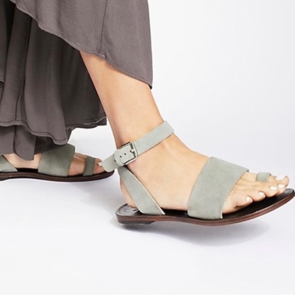 🌼Free People Sandal, Size 7 1/2 (NWOB) Torrence Suede Sandal - Picture 16 of 16